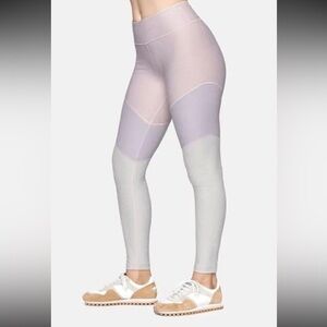 7/8 Springs Leggings - Outdoor Voices‎ medium
